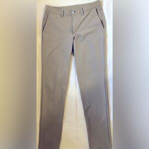Golf, Biz Casual Pant Size 32 in Dusty Brown / Mauve